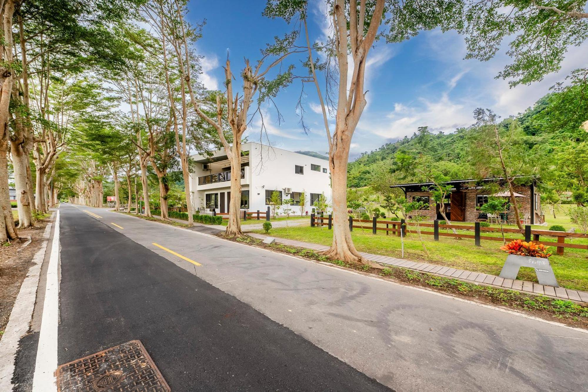 Ferienwohnung Dream Field Luye Exterior foto